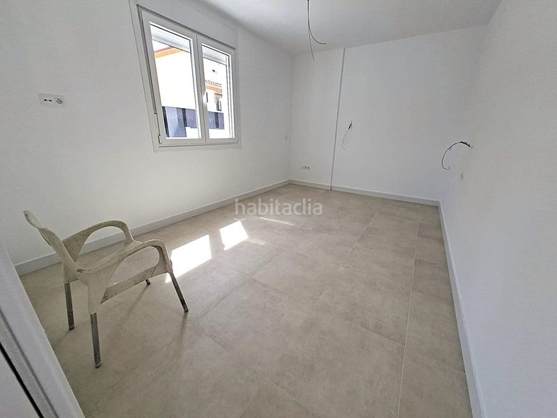 Foto 20a2adb2-ae1e-4648-915e-1f5d95262b75. Casa adossada a Belicena Vegas del Genil