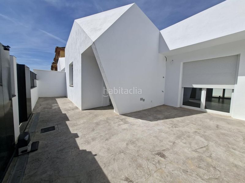 Foto 6f1fae9a-7f37-4dde-8d3a-4532598dc9c0. Casa adossada a Belicena Vegas del Genil