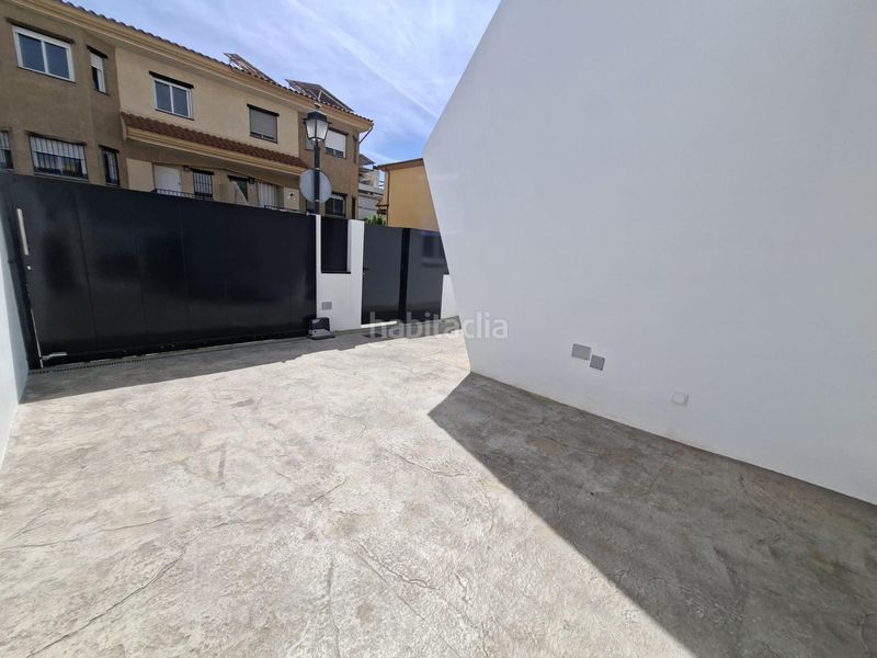 Foto d4264bbc-d546-4533-a199-d954501948eb. Casa adossada a Belicena Vegas del Genil