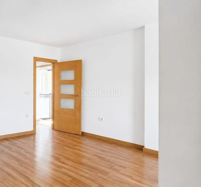 Foto 504380e1-c337-436a-8012-4b82bd473d2c. Pis amb aparcament a Híjar Gabias (Las)