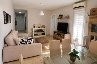 Location Attique à Híjar. Ático en alquiler en híjar, las gabias  ideal para funcionarios