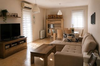 Rent Penthouse in Híjar. Atico en hijar de 1 dormitorio en  alquiler temporal septiembre