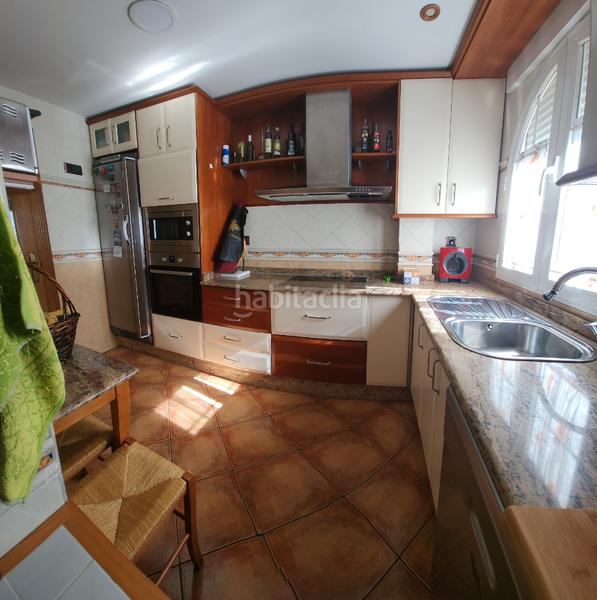 Foto e3e0d1d0-1a33-4530-b60e-523ec0f351c8. Casa a schiera con riscaldamento parcheggio in San Francisco Javier Granada