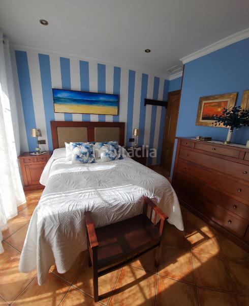 Foto 4c1b9988-7fe5-4659-9b2f-9aca654bcb00. Casa adosada en San Francisco Javier Granada