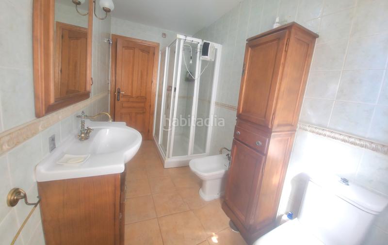 Foto 3e1f42b1-5a7c-47e0-a973-721fd31e88a7. Casa adossada amb aparcament a Pulianas