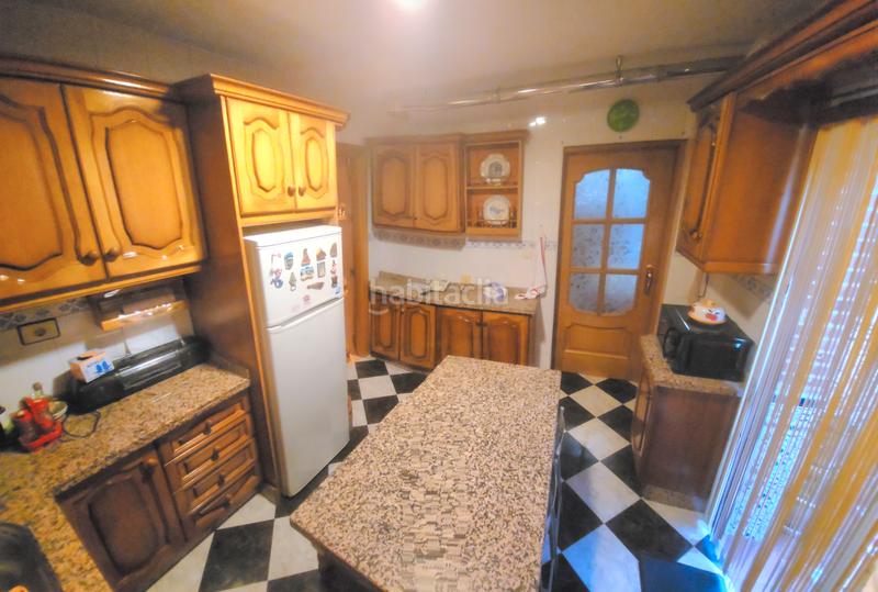 Foto 36f1092f-1eea-4e6a-8cd7-44360bb1cc63. Haus mit parking in Joaquina Eguaras Granada