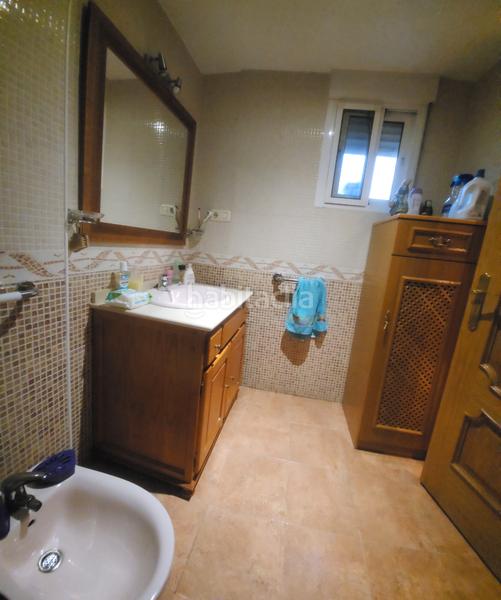 Foto 3b43fa76-df3e-440f-9cf9-ef6828924ec4. Haus mit parking in Joaquina Eguaras Granada