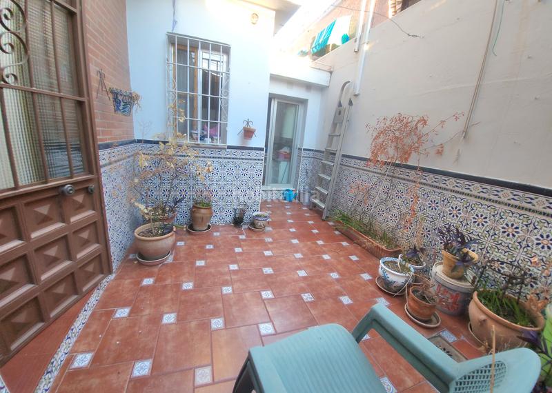 Foto 97e33979-3aa2-431c-b2a4-893b55ee1f5e. Haus mit parking in Joaquina Eguaras Granada