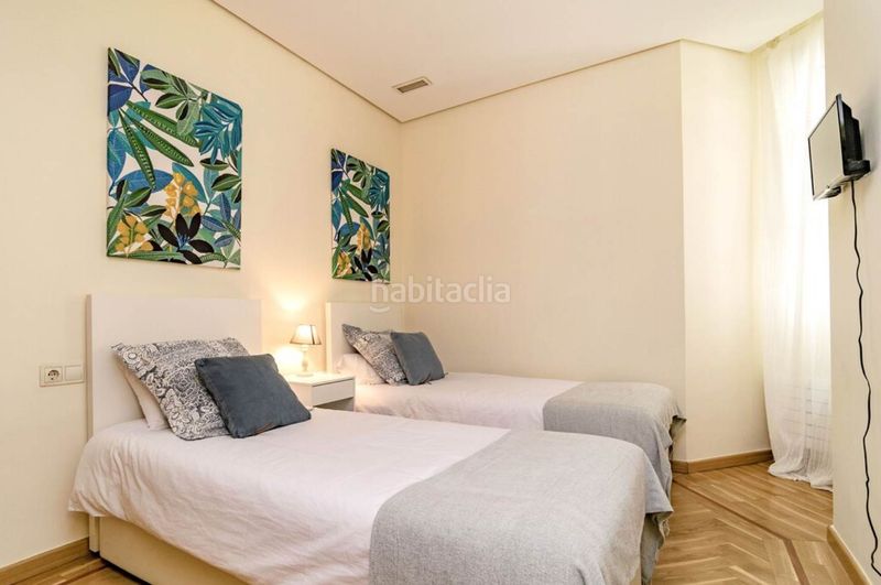 Foto 835f9291-2205-48bb-a4f1-02c3f659ad82. Alquiler piso en Centre Roses