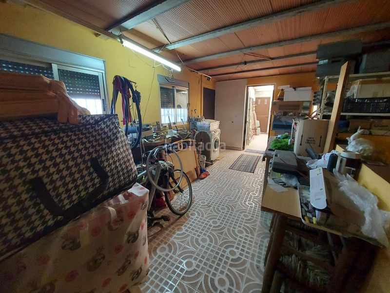 Foto f43ca809-99a8-4c17-be9a-80a9d6b16bbc. Casa a casco histórico - ribera - san basilio Córdoba