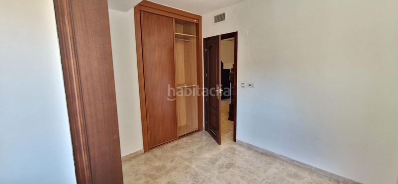 Foto 23473c59-7d5b-48b5-a635-a9591104e5a9. Àtic amb calefacció aparcament a Tablero Bajo - Arruzafilla Córdoba