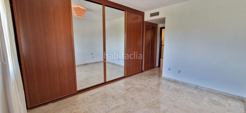 Foto f795defa-b6d3-47de-afcb-261e9c3ec43c. Àtic amb calefacció aparcament a Tablero Bajo - Arruzafilla Córdoba