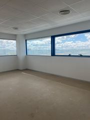 Rent Office space  Avenida vía apia. Oficina en alquiler sevilla