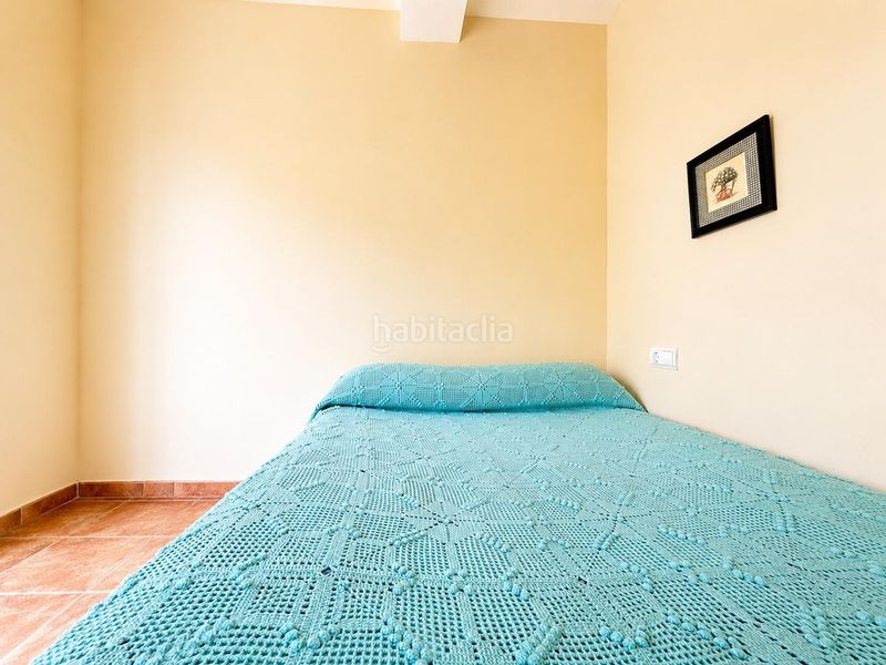 Foto a62ced49-b859-496f-9de8-ada888ba012e. Casa amb aparcament a Montoro