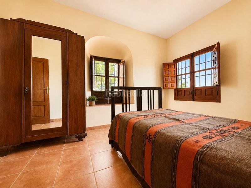 Foto ba5871c7-bb43-421b-8b27-911700fcb632. Casa amb aparcament a Montoro