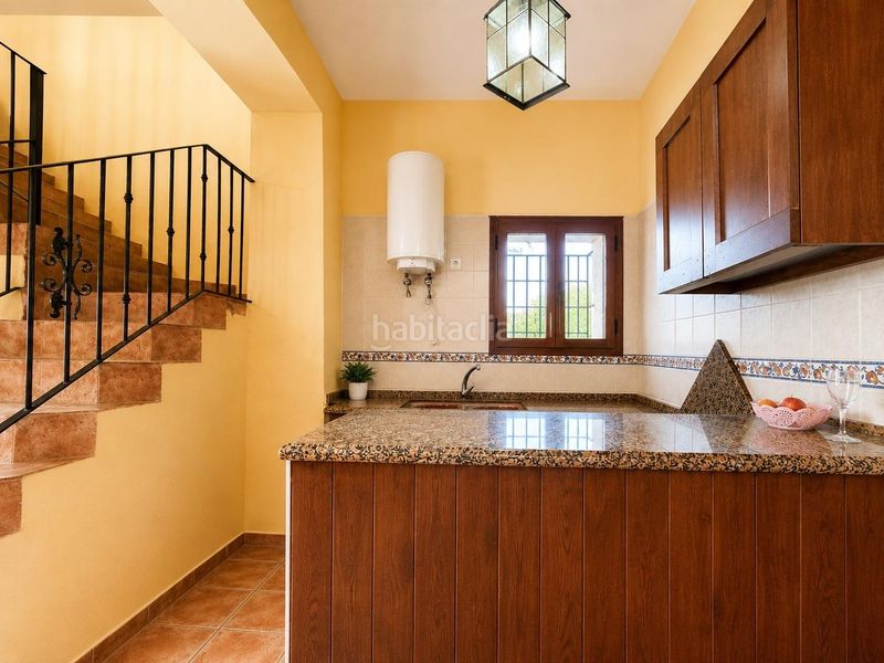 Foto c36bfefe-80be-4991-b8f2-43e98133732f. Casa amb aparcament a Montoro