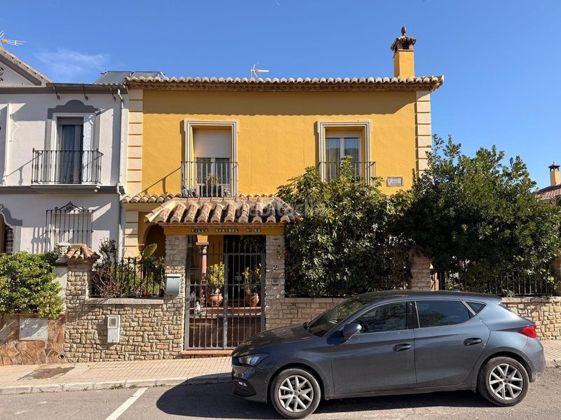 Foto c8b36a8a-d6c0-47cc-91e2-e06c7aaff9e3. Casa amb aparcament a Fuentemora Antequera
