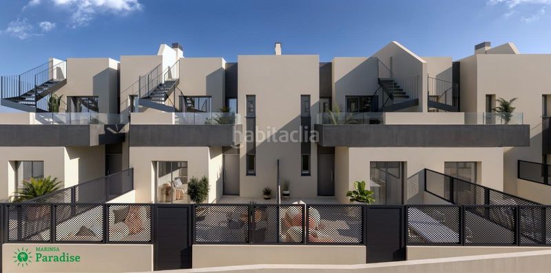 Foto 16ff9200-36da-4f98-a53e-fd7c78f9c71e. Casa adossada amb aparcament a Capistrano Nerja