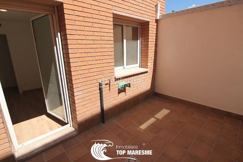 Foto 369ee413-df75-40d1-9031-fa35831d4836. Dúplex amb calefacció a Canovelles