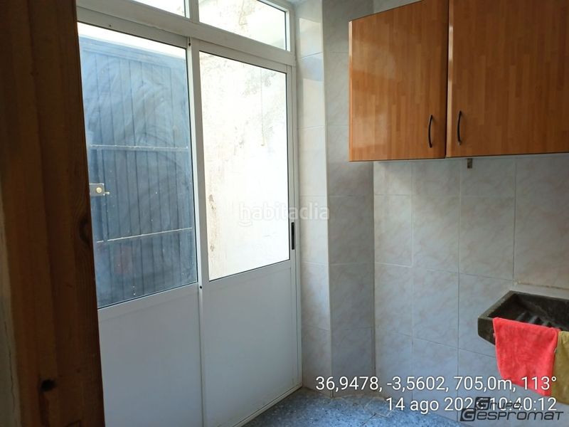 Foto daa593d4-511f-45ee-85a0-effd399aeafc. Reihenhaus in calle honda 11 in Lecrín