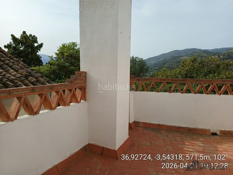 Foto 5b42f047-060a-4a09-ba75-e5283c9cc3a0. Casa adossada a Lecrín