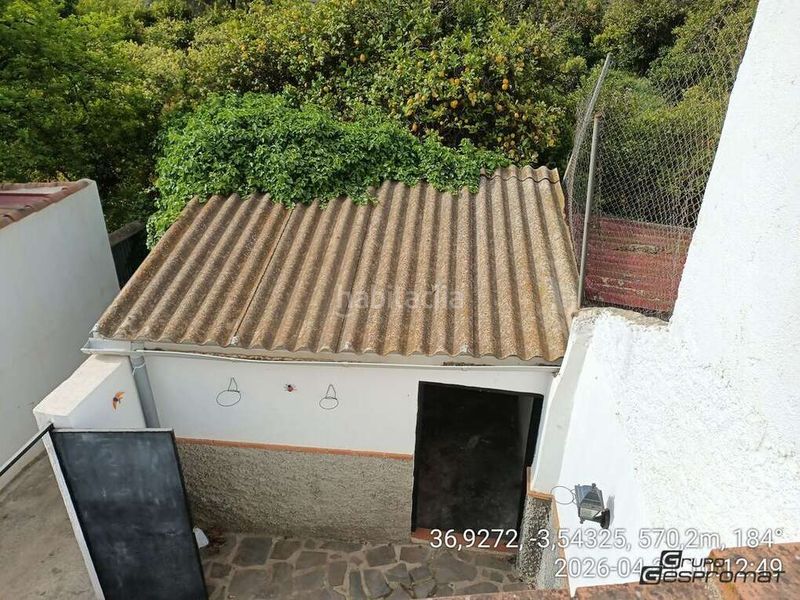 Foto e0e2886d-c705-4458-a51d-eff2706a258f. Casa adossada a Lecrín