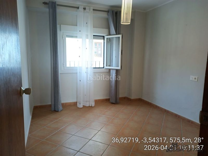 Foto ec0774ba-1972-40e2-8d04-5733e6d57fe2. Casa adossada a Lecrín
