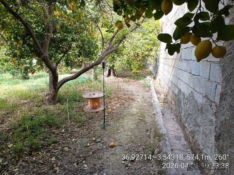 Foto f5fd4eec-5daa-48de-b8c5-f34477d43c89. Casa adossada a Lecrín