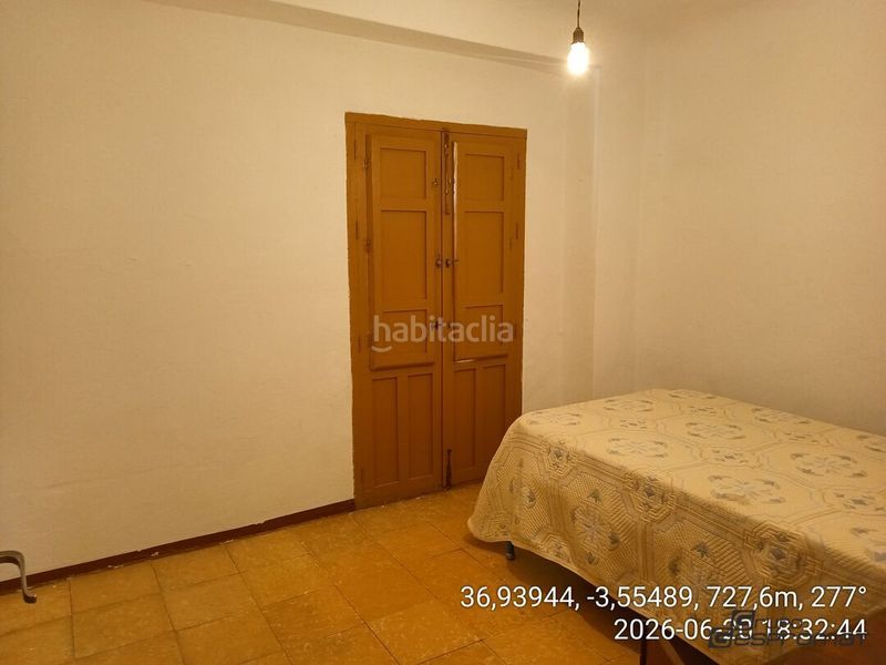 Foto b5ea46ea-cba2-4b79-87d0-2ac93cc0c9e7. Casa adossada a Lecrín