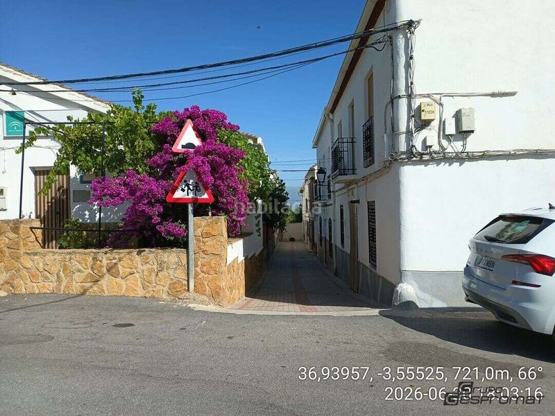 Foto d8bae5b1-3abc-4633-99bf-d08b3650d5dc. Casa adossada a Lecrín
