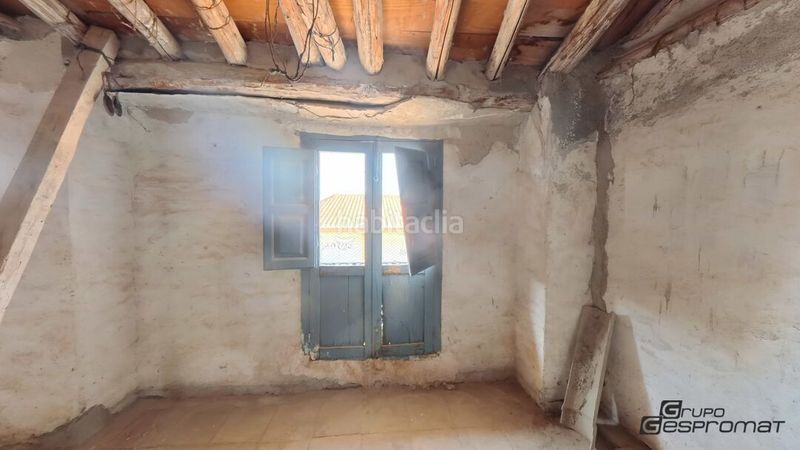 Foto c76e08fe-0da2-4f00-ae3b-a320e1fc4193. Casa adossada a Lecrín