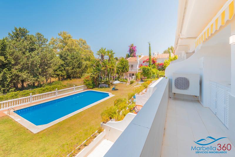 Foto 40a47062-0baa-4a7c-b083-443c285fb6b4. Casa a schiera in calle higueral de artola 25 in Cabopino - Artola Marbella