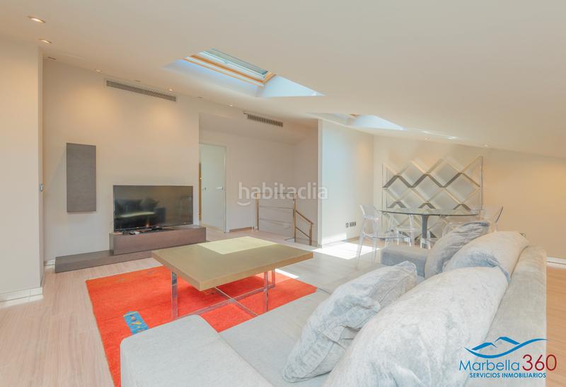 Foto ef86e8da-c962-43fe-a8b5-42d6e4e068a2. Casa a schiera in calle higueral de artola 25 in Cabopino - Artola Marbella