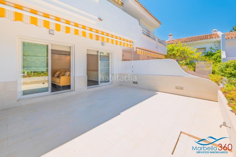 Foto efb5a390-3fda-4a83-ac3b-a3f21136b1a0. Casa a schiera in calle higueral de artola 25 in Cabopino - Artola Marbella
