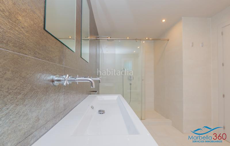 Foto fad30499-dba3-4644-9fbe-da3a5fec9d93. Casa a schiera in calle higueral de artola 25 in Cabopino - Artola Marbella