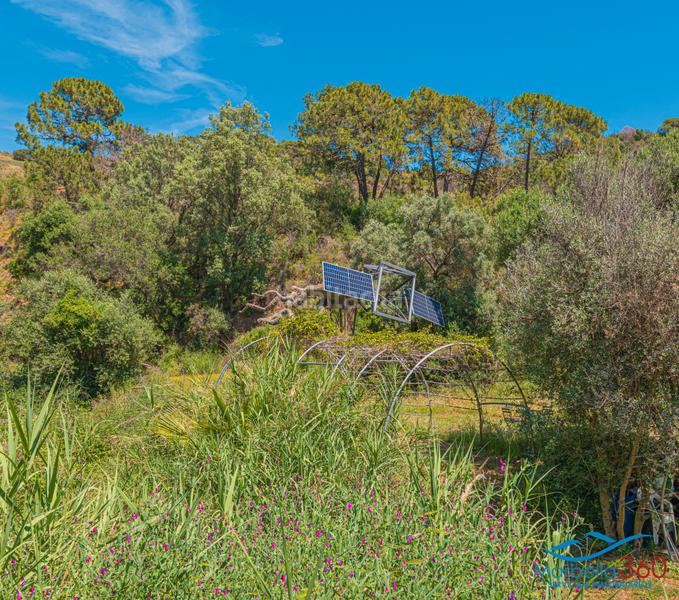 Foto 78d41389-9c07-4ee8-8998-3bc6537fcee3. Rural plot in altos de Estepona Estepona