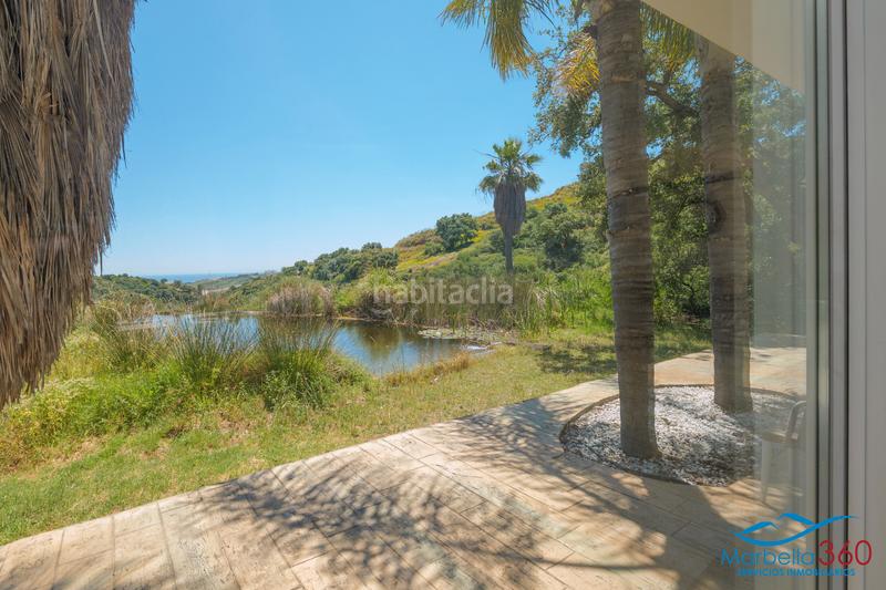 Foto d38e1aab-b14d-43a8-95db-3b8c8192226f. Rural plot in altos de Estepona Estepona