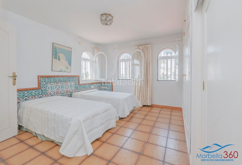 Foto 04f9368b-6f0c-4248-9174-2fd85dddf1ee. Chalet dans calle la morera 19 dans Valdeolletas - Las Cancelas - Xarblanca Marbella