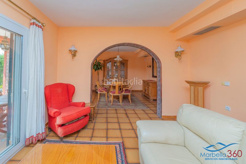 Foto 59bfc953-c642-4fd3-b74d-06d2bb90b4e8. Chalet dans calle la morera 19 dans Valdeolletas - Las Cancelas - Xarblanca Marbella