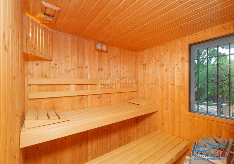 Foto 6eb8263d-fbf7-4457-b4b3-429a6d83edff. Chalet dans calle la morera 19 dans Valdeolletas - Las Cancelas - Xarblanca Marbella