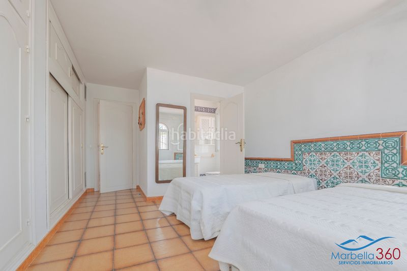 Foto 74fb7d83-2836-4b90-9944-fae6148f95b1. Chalet dans calle la morera 19 dans Valdeolletas - Las Cancelas - Xarblanca Marbella