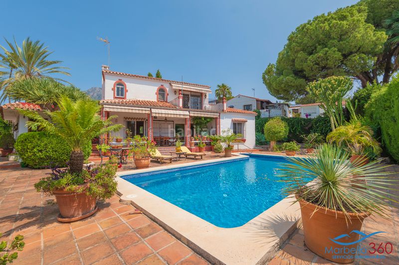 Foto 7bd5dfda-019b-4107-8132-2e048fb21a4d. Chalet dans calle la morera 19 dans Valdeolletas - Las Cancelas - Xarblanca Marbella
