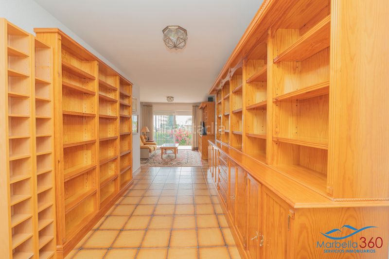 Foto fa8f2207-1b43-4eaa-ab92-ffc2863b6822. Chalet dans calle la morera 19 dans Valdeolletas - Las Cancelas - Xarblanca Marbella