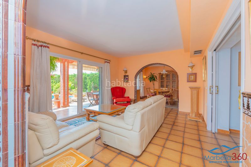 Foto ff9ed5d7-acd5-4051-abb5-2136b2d68dc0. Chalet dans calle la morera 19 dans Valdeolletas - Las Cancelas - Xarblanca Marbella