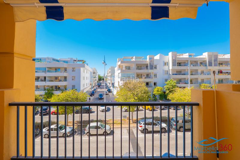 Foto 0edad38e-53fb-4346-adbb-15513f5c1c38. Piso en avenida de barcelona 6t en Nueva Alcántara Marbella