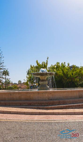 Foto 0e6f7d72-8ff4-47e3-8c14-e80d32f901d8. Casa a schiera in avenida de albatros 2a in bahía de Marbella Marbella