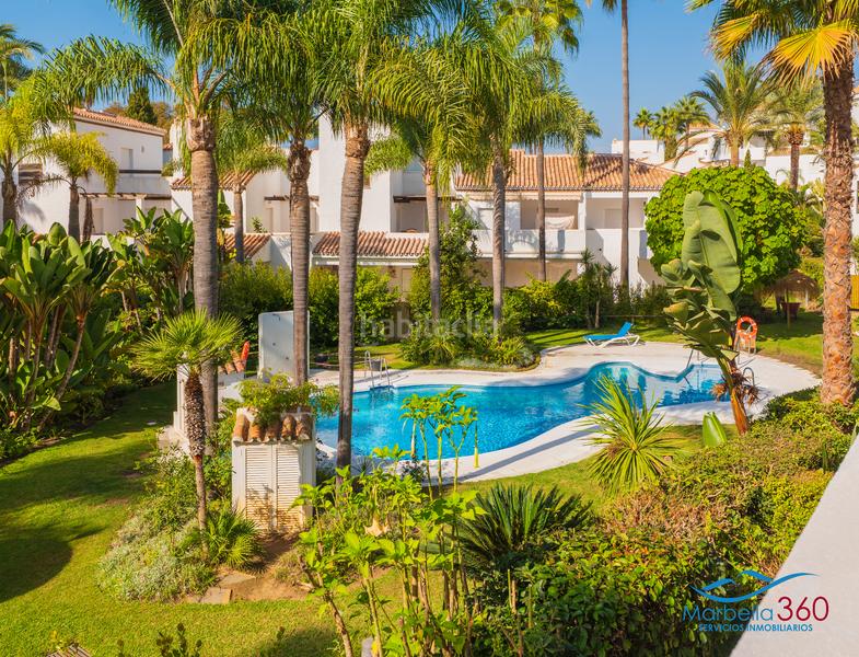 Foto 7a4bd014-5c99-4ccb-ae8b-16d410f3f27c. Casa a schiera in avenida de albatros 2a in bahía de Marbella Marbella