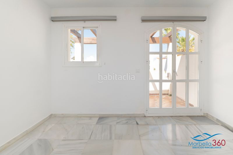 Foto 1a92c097-716d-4aa1-99ae-fa34744dbd9b. Xalet amb xemeneia aparcament piscina a Rodeo Alto - Guadaiza - La Campana Marbella