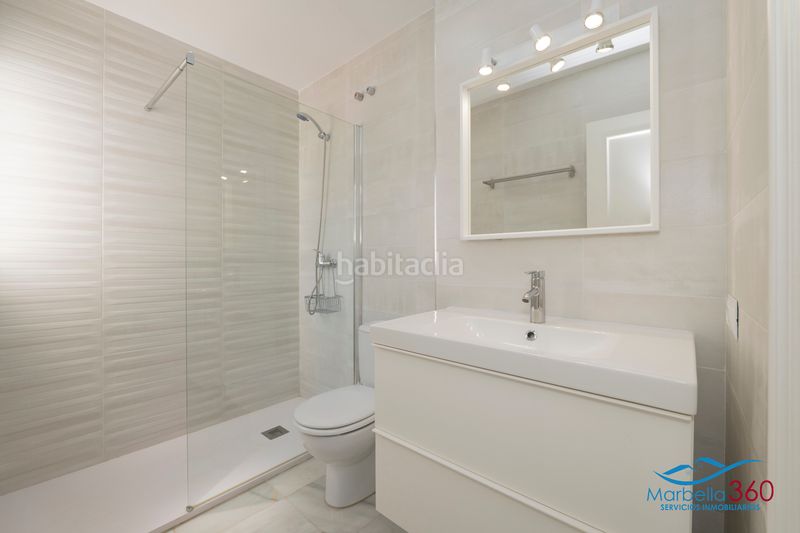 Foto 4acddd93-5f39-4530-b717-fe471dd30aa0. Xalet amb xemeneia aparcament piscina a Rodeo Alto - Guadaiza - La Campana Marbella