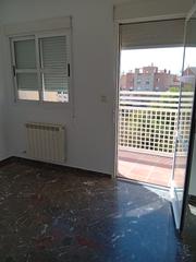 Alquiler Dúplex en Calle torre de los siete suelos 9. Dúplex amplio, luminoso, con terrazas, sin muebles